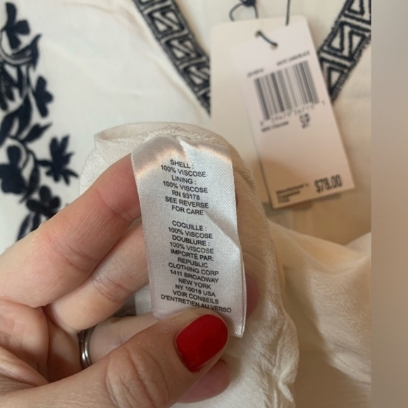 CHELSEA & THEODORE VISCOSE EMBROIDERED BLOUSE SZ S NWT MSRP $78 - Picture 4 of 5